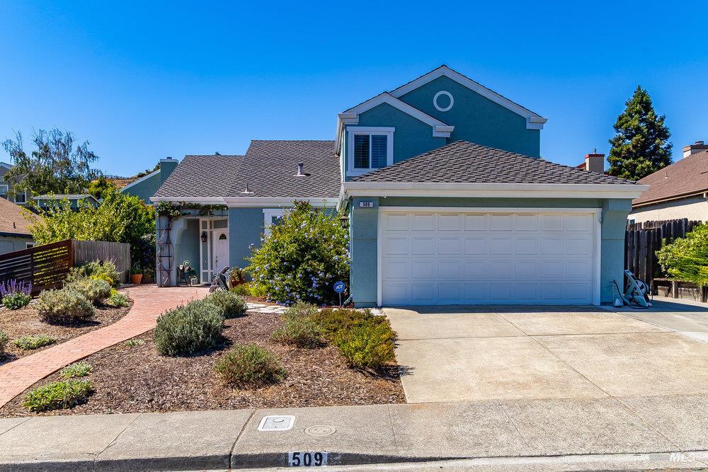Detail Gallery Image 1 of 59 For 509 Solano Dr, Benicia,  CA 94510 - 3 Beds | 2 Baths