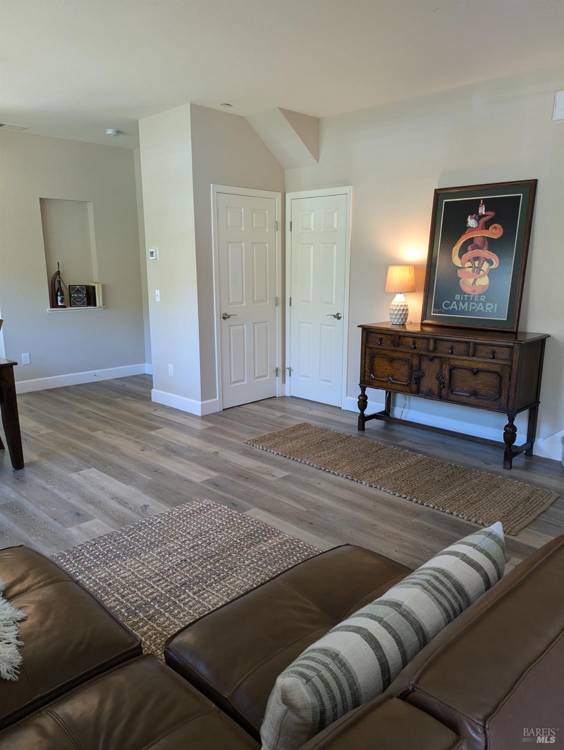 Detail Gallery Image 6 of 18 For 14619 Jomark Ln, Occidental,  CA 95465 - 2 Beds | 2/1 Baths