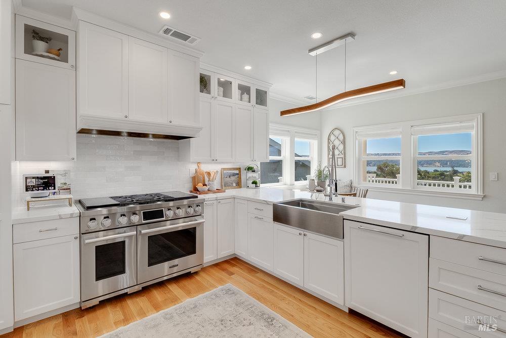 Detail Gallery Image 47 of 99 For 144 W N St, Benicia,  CA 94510 - 6 Beds | 4 Baths