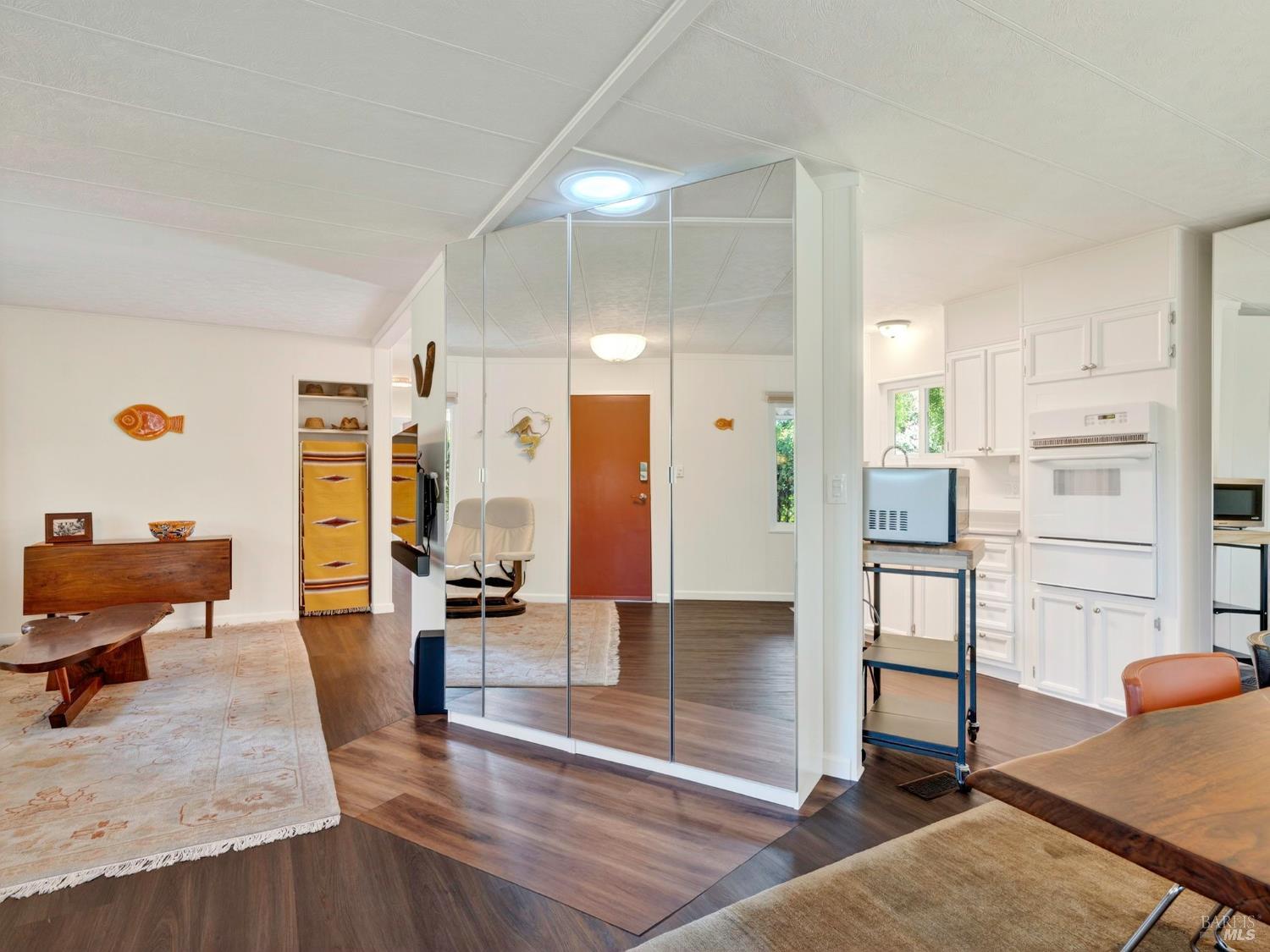 Detail Gallery Image 11 of 32 For 71 Oakcreek Ct, Santa Rosa,  CA 95409 - 2 Beds | 2 Baths