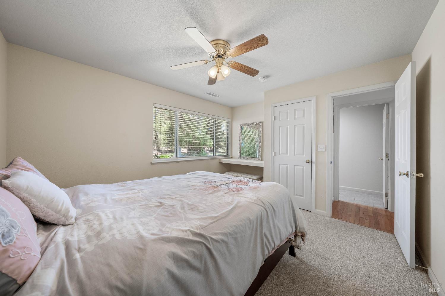 Detail Gallery Image 30 of 63 For 18164 Fishhook Ct, Hidden Valley Lake,  CA 95467 - 5 Beds | 3 Baths