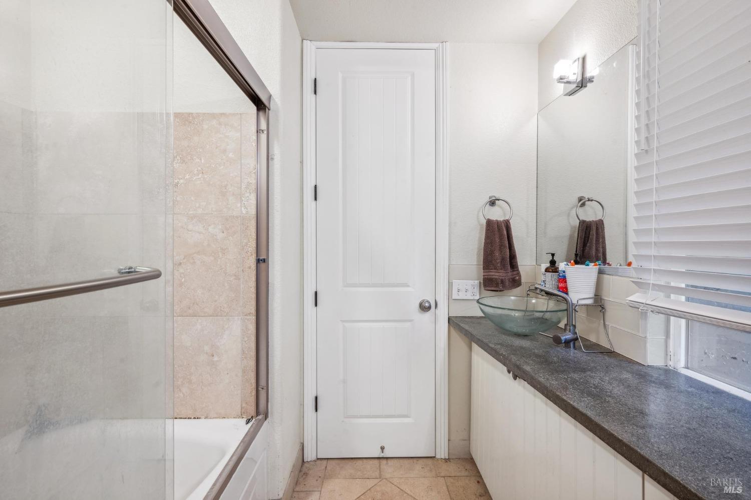 Detail Gallery Image 14 of 36 For 17506 Summit Ave, Guerneville,  CA 95446 - 6 Beds | 4 Baths