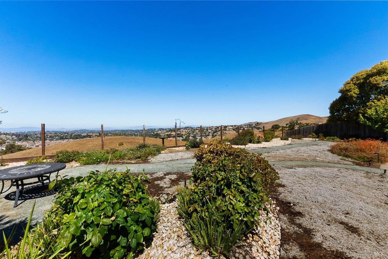 Detail Gallery Image 32 of 48 For 837 Clifton Ct, Benicia,  CA 94510 - 3 Beds | 2 Baths