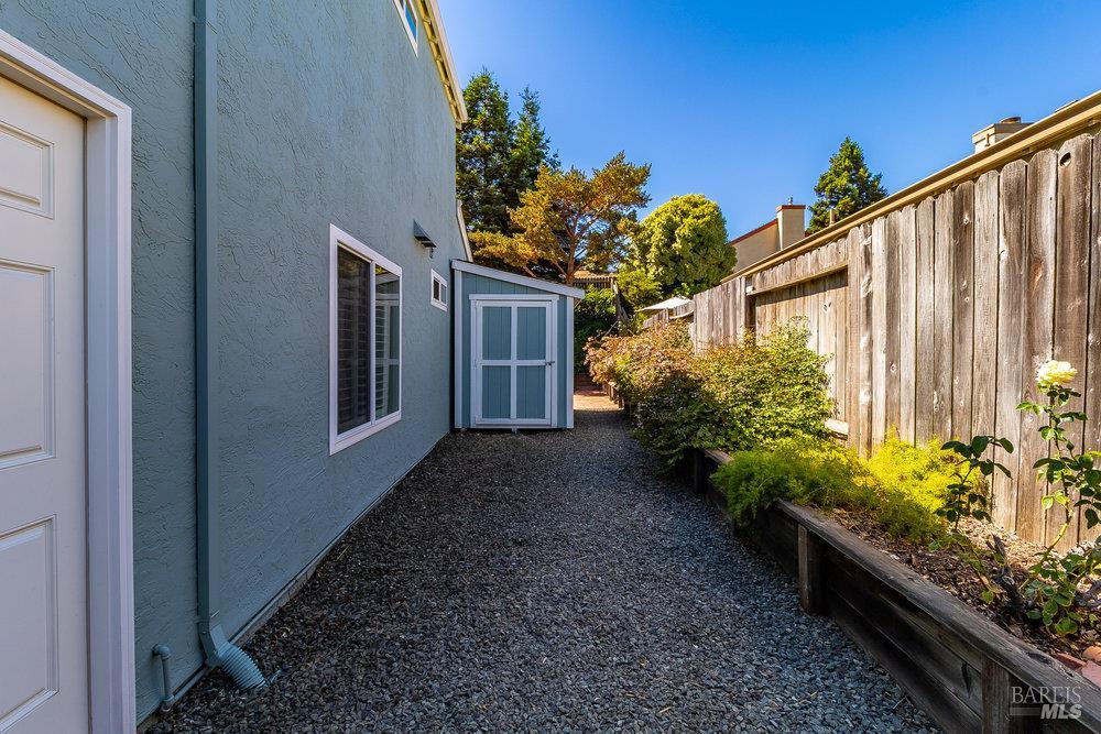 Detail Gallery Image 46 of 59 For 509 Solano Dr, Benicia,  CA 94510 - 3 Beds | 2 Baths