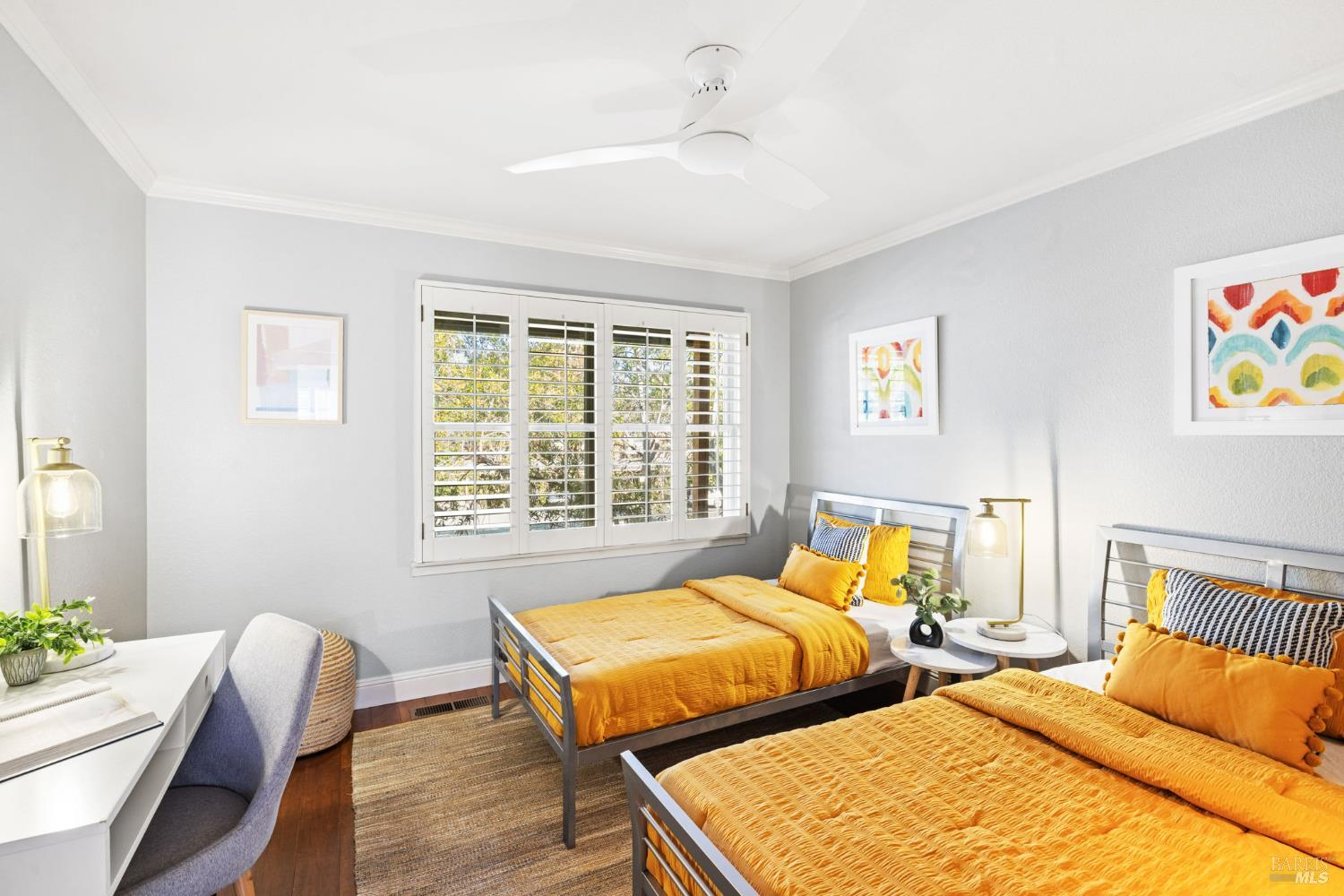 Detail Gallery Image 28 of 49 For 607 Centre Ct, Alameda,  CA 94502 - 2 Beds | 2/1 Baths