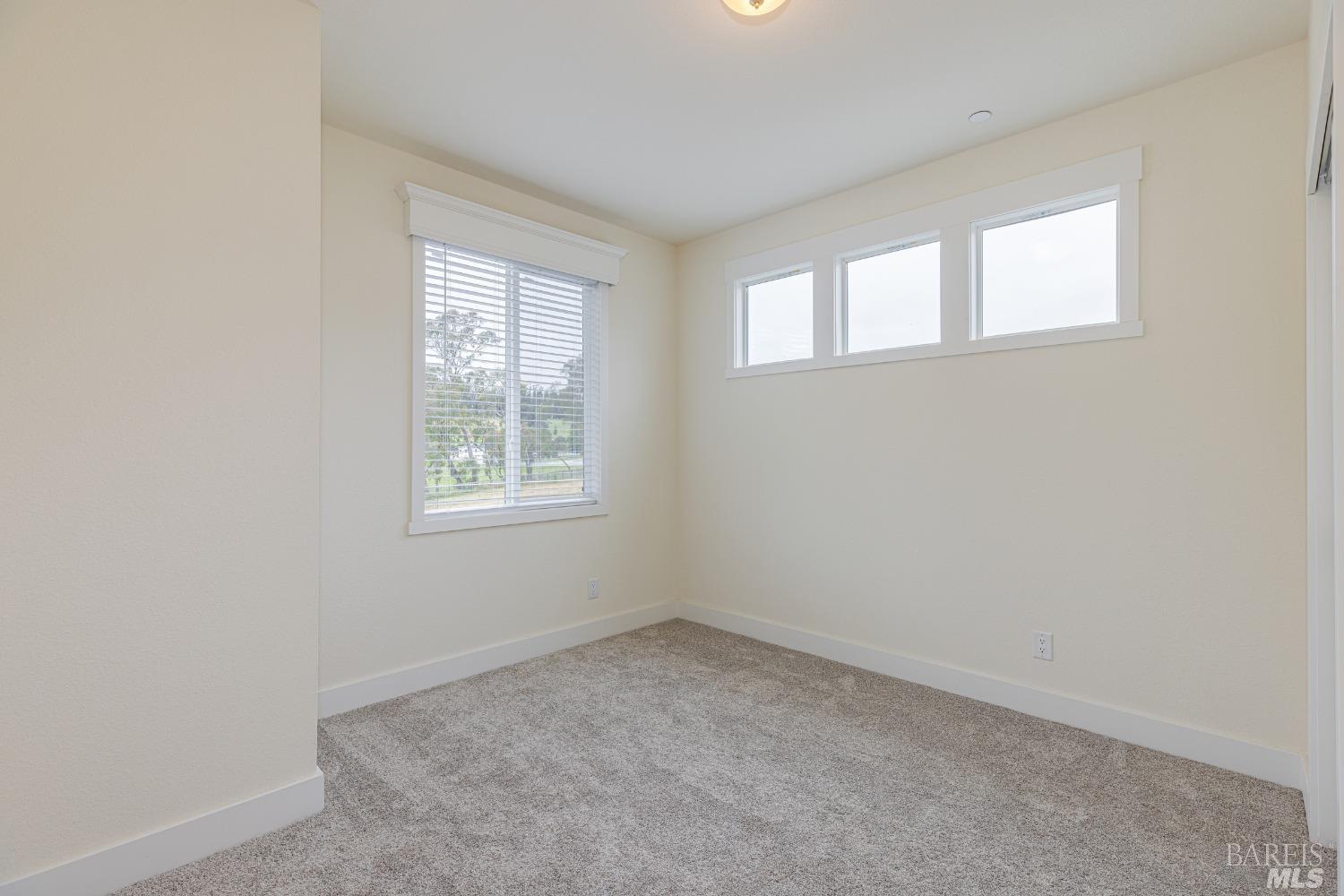 Detail Gallery Image 17 of 33 For 391 King Rd, Petaluma,  CA 94952 - 3 Beds | 2 Baths