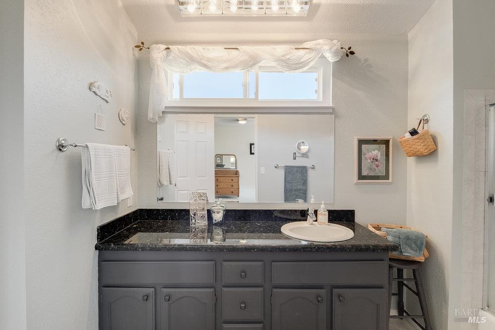 Detail Gallery Image 35 of 59 For 509 Solano Dr, Benicia,  CA 94510 - 3 Beds | 2 Baths