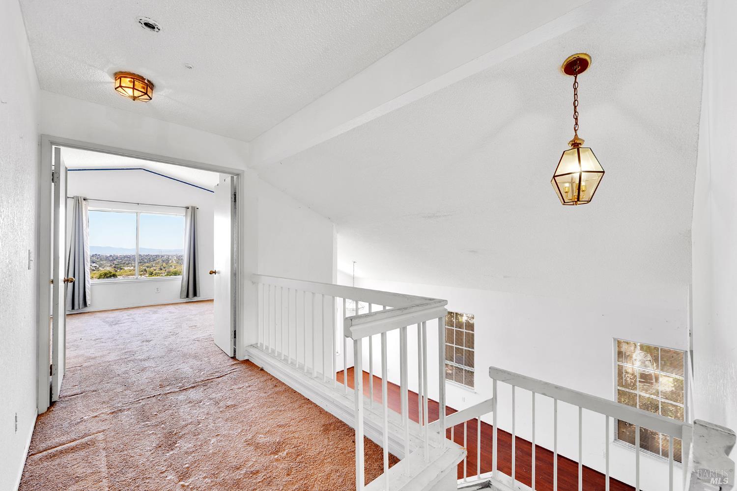 Detail Gallery Image 23 of 46 For 453 Knight Cir, Vallejo,  CA 94591 - 3 Beds | 2/1 Baths