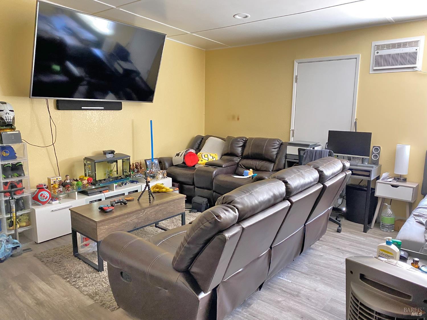 Detail Gallery Image 13 of 38 For 919 Brandon Way, Fairfield,  CA 94533 - 3 Beds | 2/1 Baths