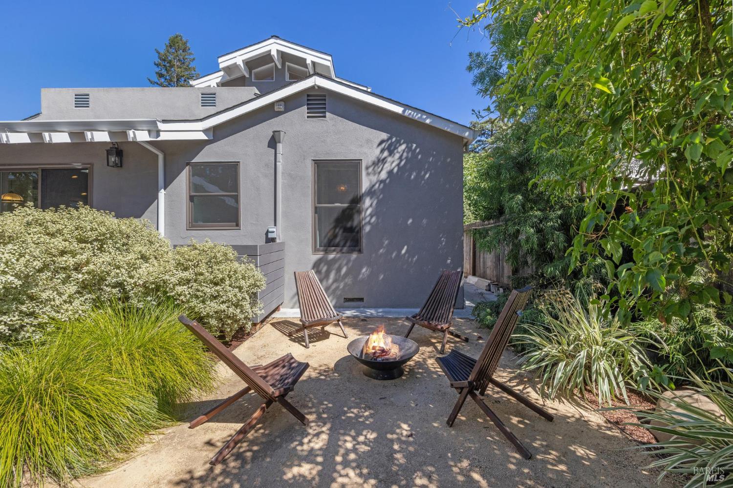 Detail Gallery Image 60 of 80 For 69 Broadmoor Ave, San Anselmo,  CA 94960 - 5 Beds | 3 Baths