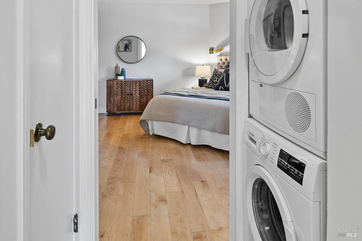 Detail Gallery Image 10 of 27 For 110 Seminary Dr 1a,  Mill Valley,  CA 94941 - 1 Beds | 1 Baths