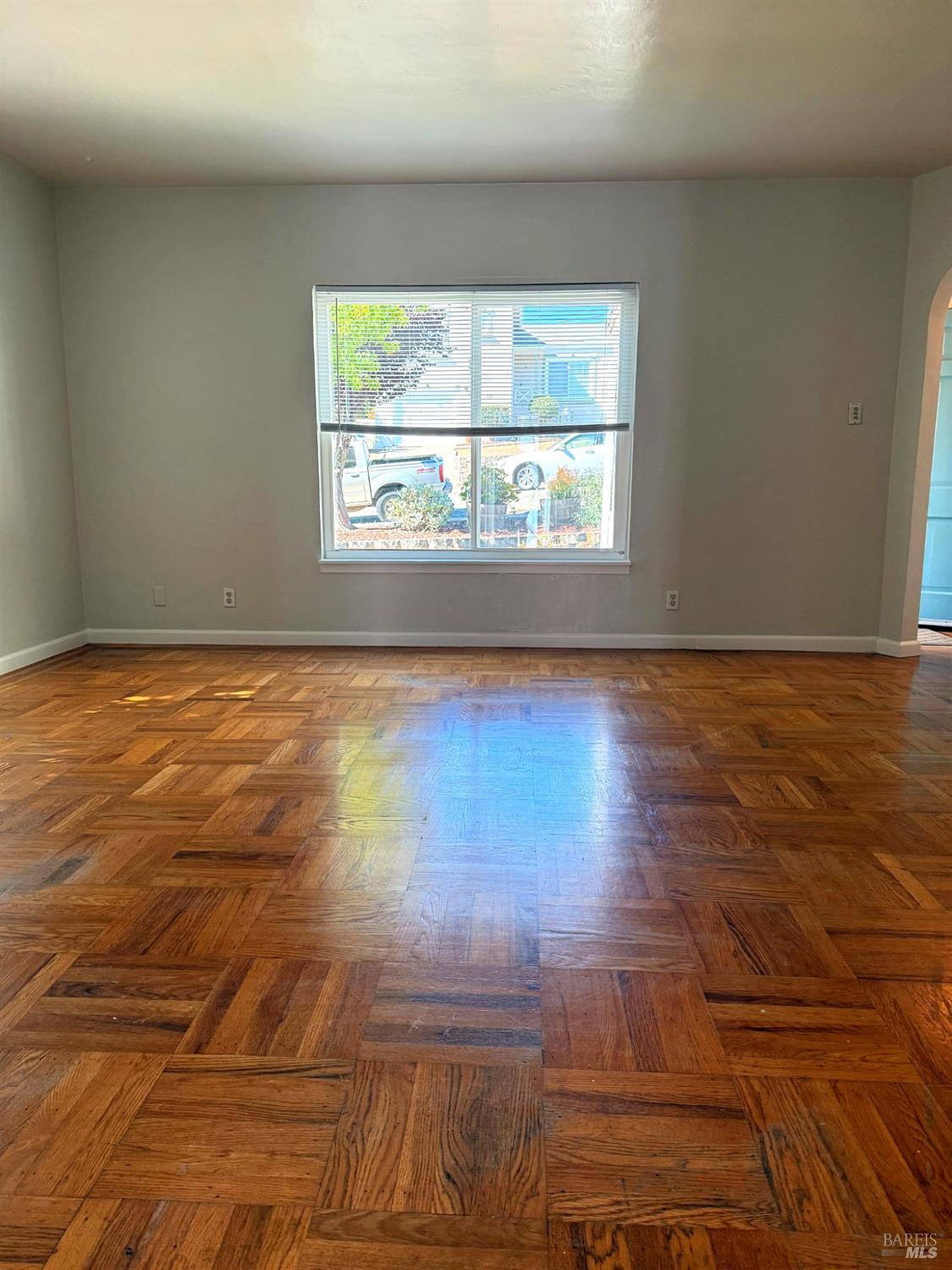 Detail Gallery Image 3 of 40 For 28 D St, Vallejo,  CA 94590 - 2 Beds | 1 Baths