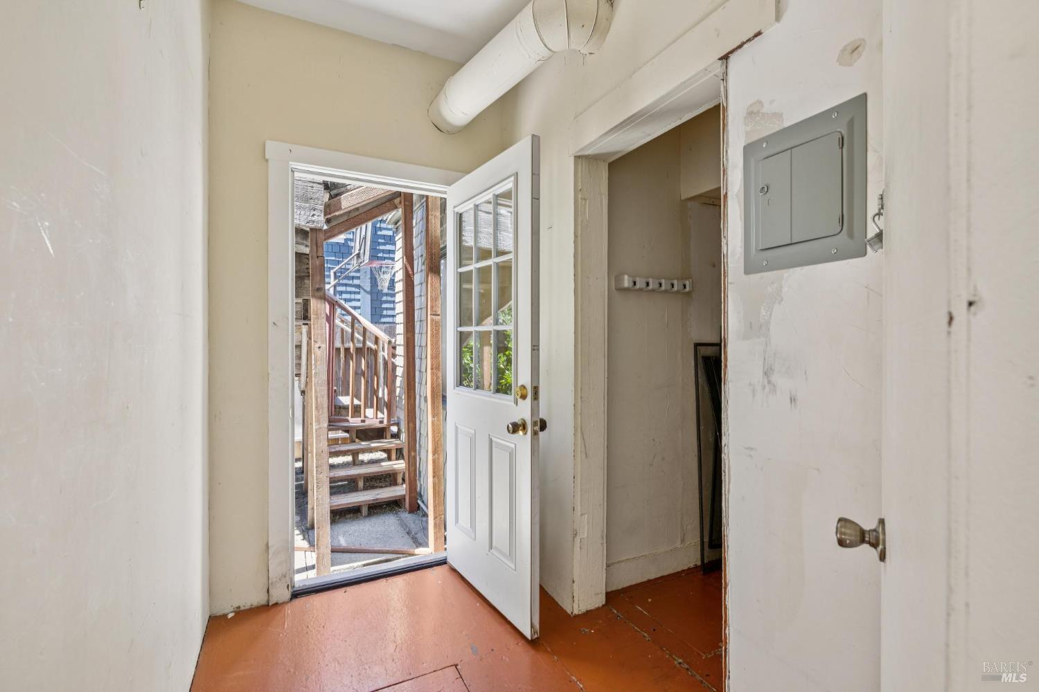 Detail Gallery Image 18 of 42 For 9 Frances St, San Rafael,  CA 94901 - 3 Beds | 2 Baths