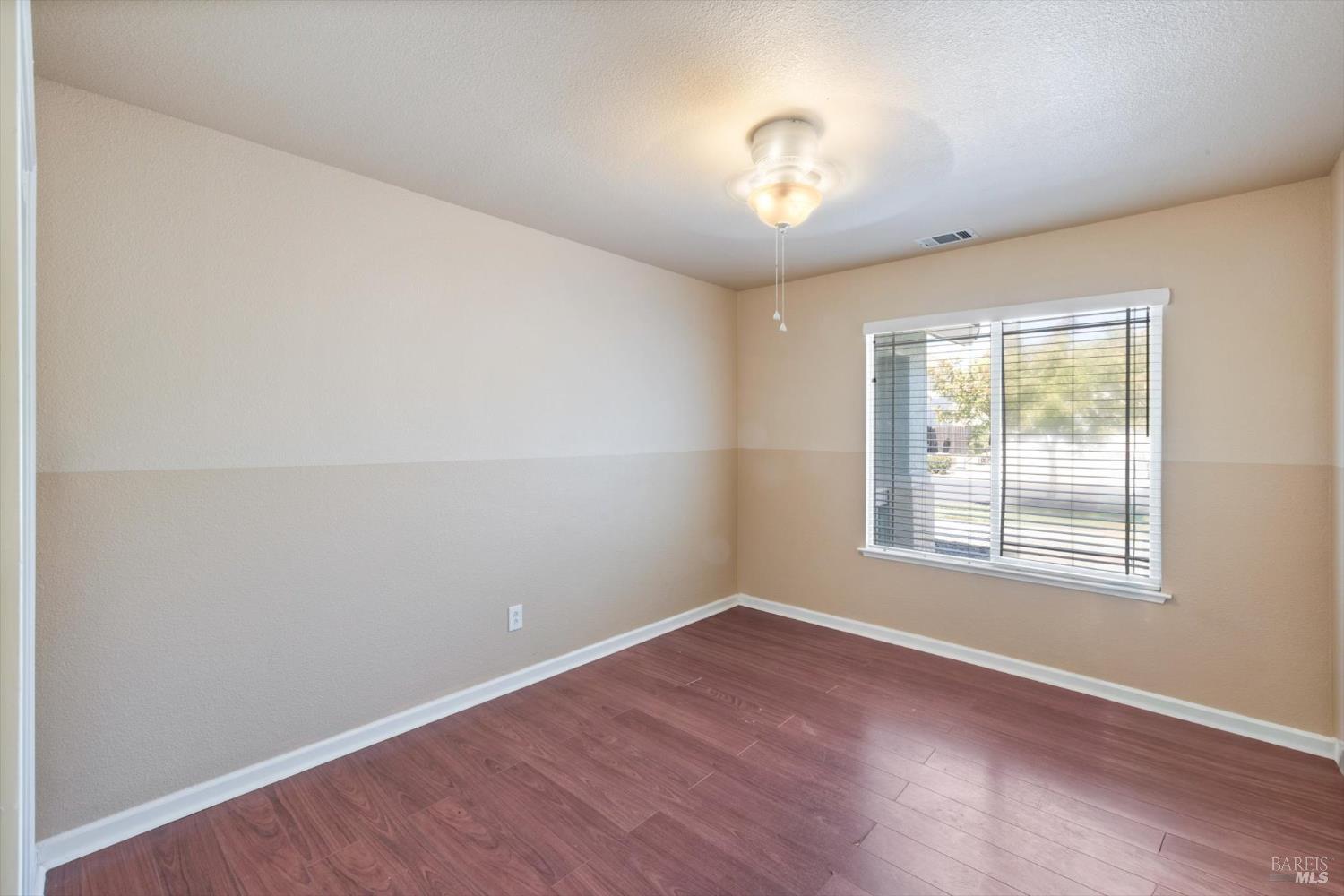 Detail Gallery Image 26 of 40 For 3283 Lagunita Cir, Fairfield,  CA 94533 - 4 Beds | 2 Baths