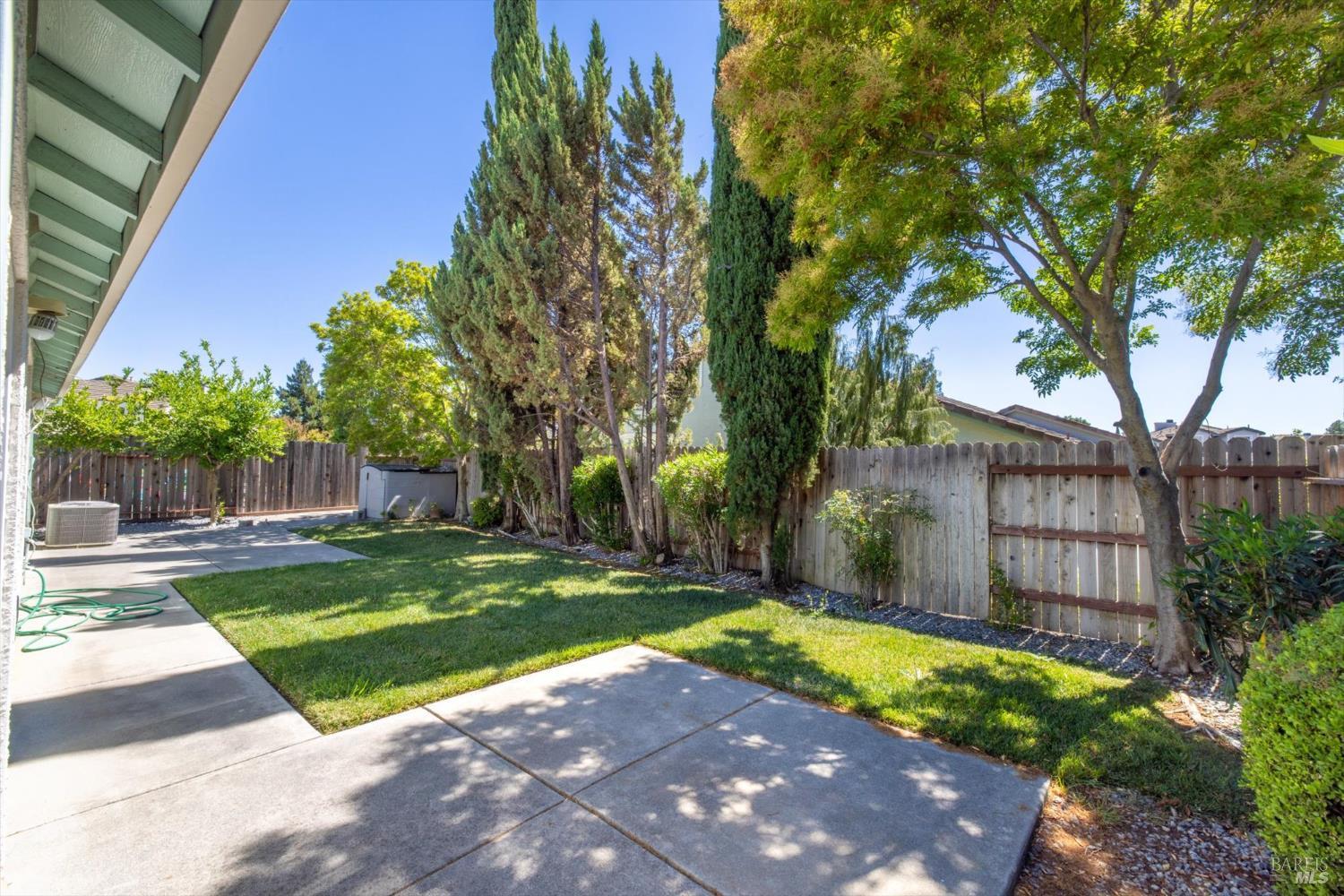 Detail Gallery Image 35 of 40 For 3283 Lagunita Cir, Fairfield,  CA 94533 - 4 Beds | 2 Baths