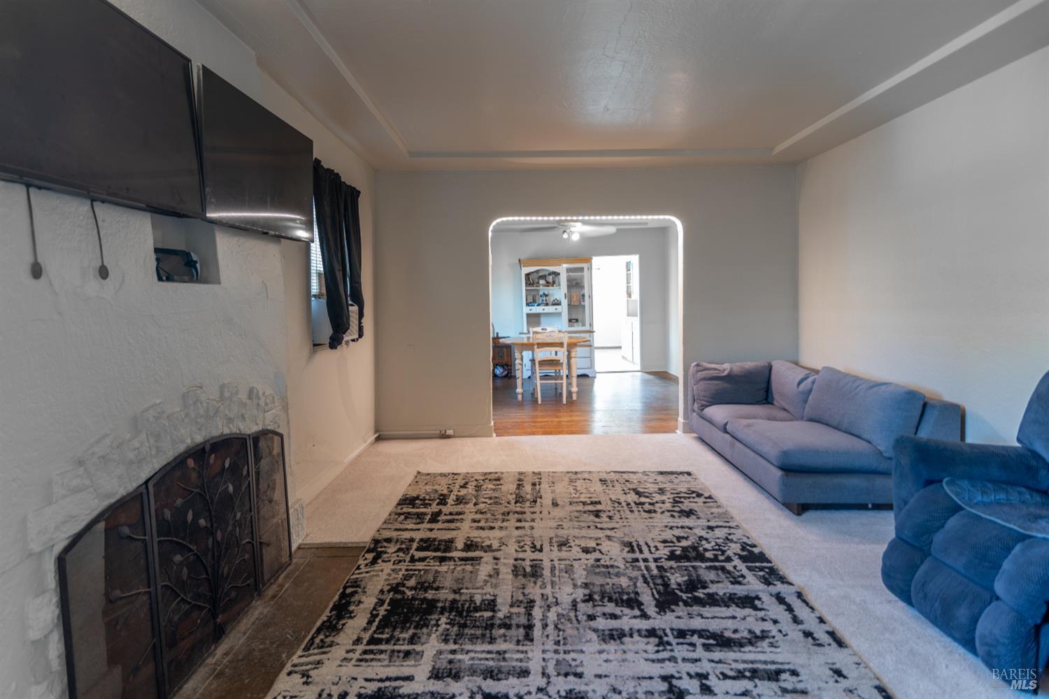 Detail Gallery Image 7 of 54 For 717 Brown St, Santa Rosa,  CA 95404 - 3 Beds | 2 Baths
