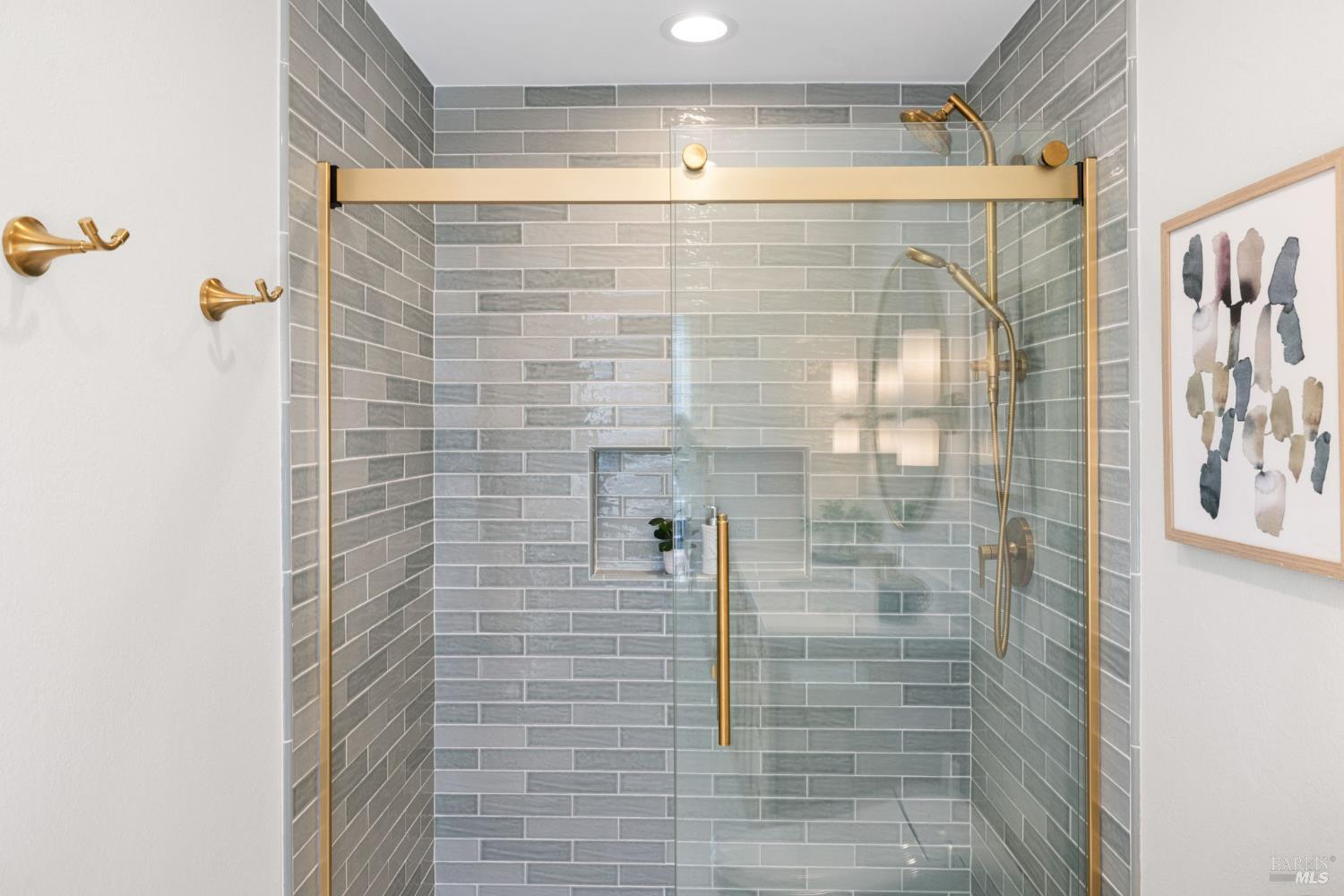 Detail Gallery Image 35 of 49 For 607 Centre Ct, Alameda,  CA 94502 - 2 Beds | 2/1 Baths