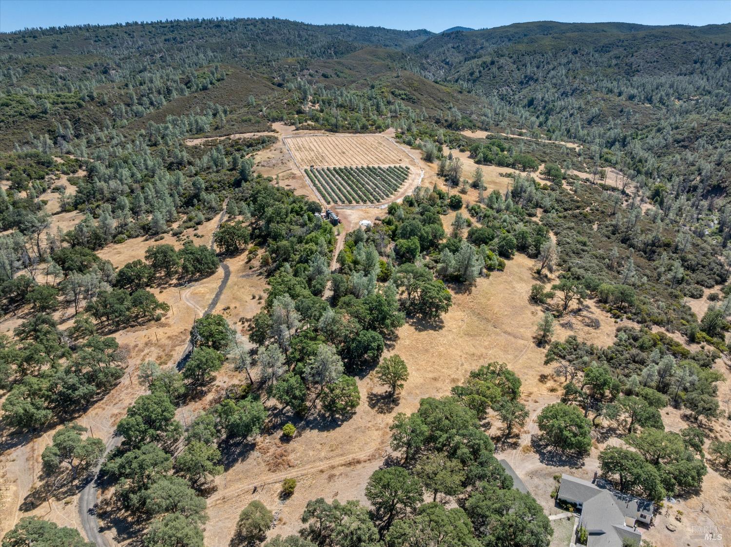 Detail Gallery Image 29 of 41 For 9820 Kelsey Creek Dr, Kelseyville,  CA 95451 - 4 Beds | 3 Baths