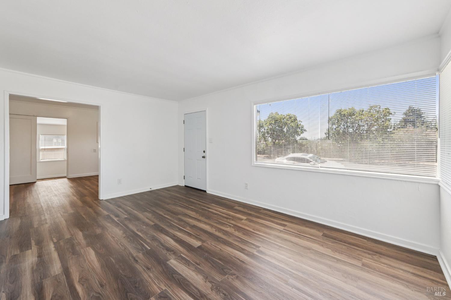 Detail Gallery Image 5 of 29 For 826 Amador St, Richmond,  CA 94805 - 2 Beds | 1 Baths