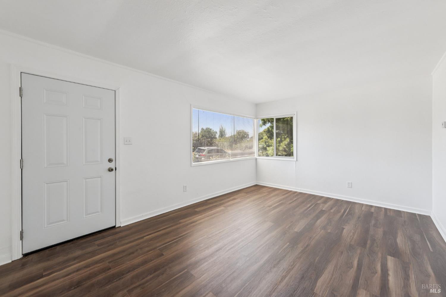 Detail Gallery Image 4 of 29 For 826 Amador St, Richmond,  CA 94805 - 2 Beds | 1 Baths