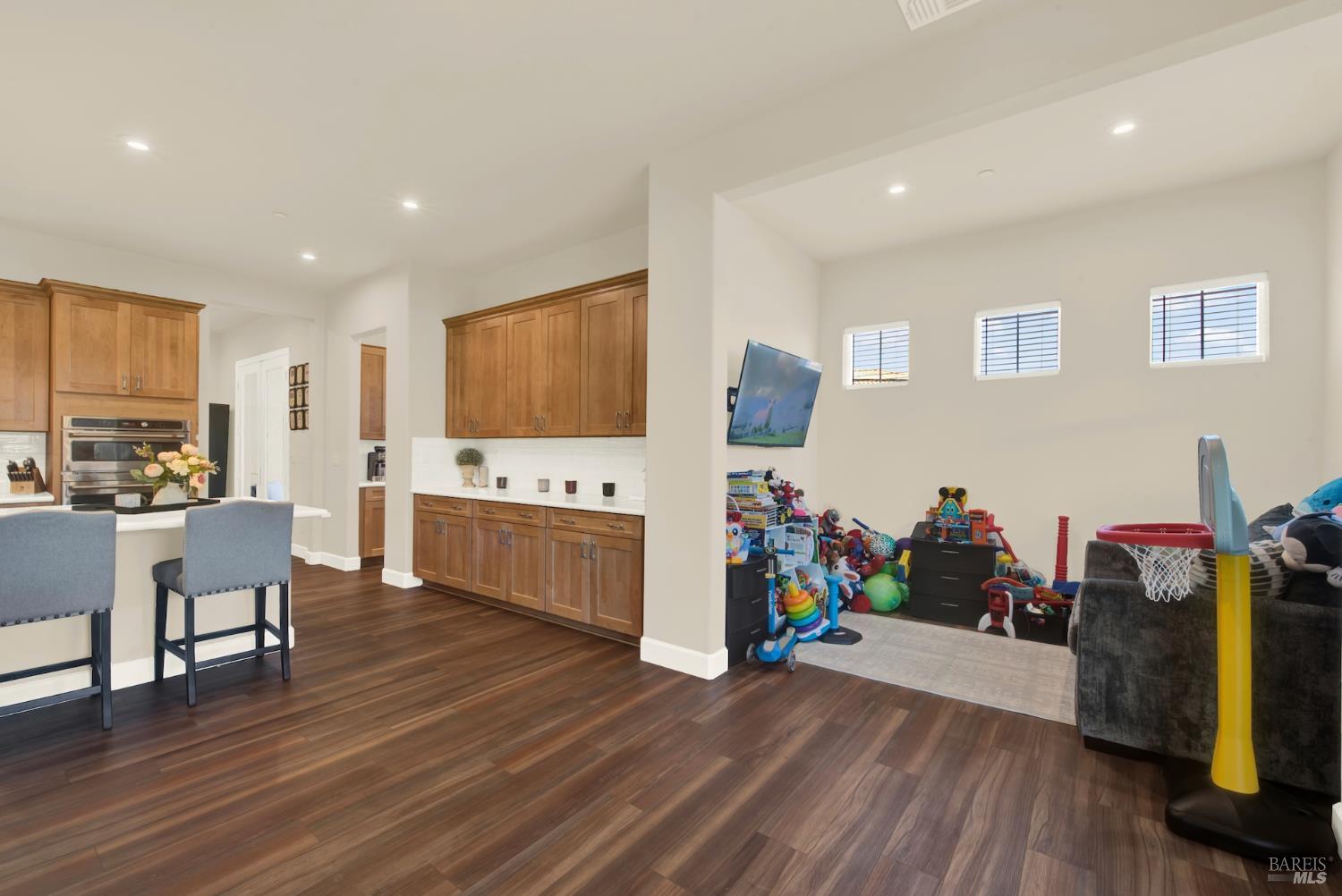 Detail Gallery Image 20 of 82 For 765 Fig Tree Ln, Dixon,  CA 95620 - 4 Beds | 3 Baths