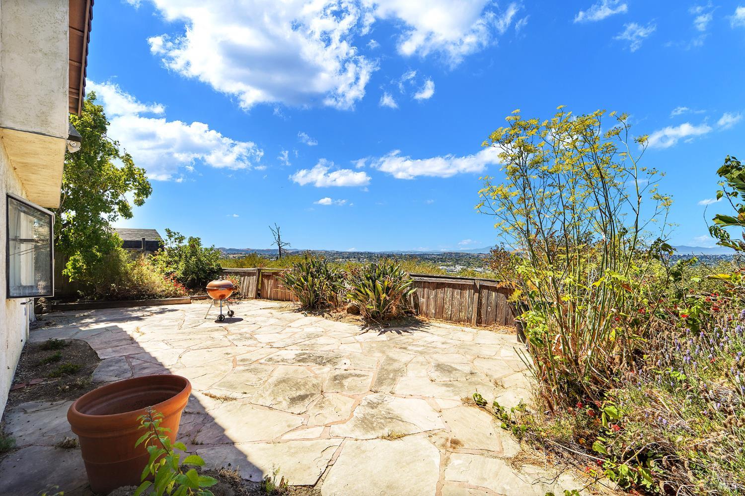 Detail Gallery Image 44 of 46 For 453 Knight Cir, Vallejo,  CA 94591 - 3 Beds | 2/1 Baths