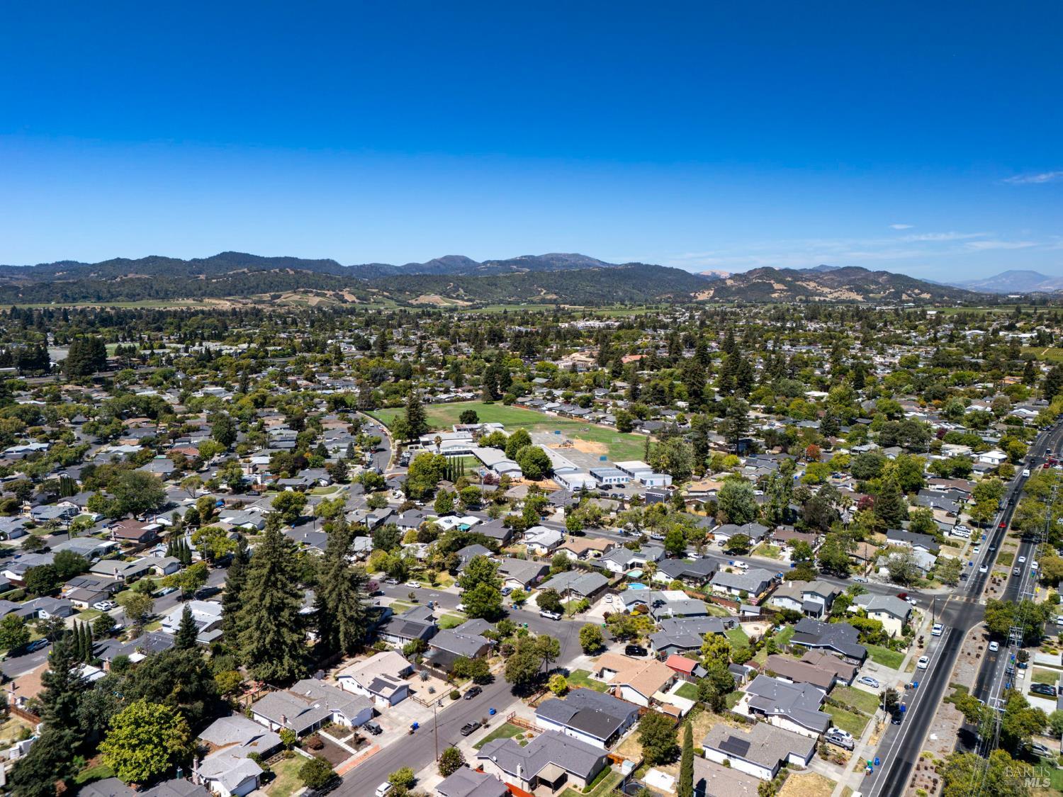 Detail Gallery Image 33 of 34 For 3541 Palomar Way, Napa,  CA 94558 - 3 Beds | 2 Baths