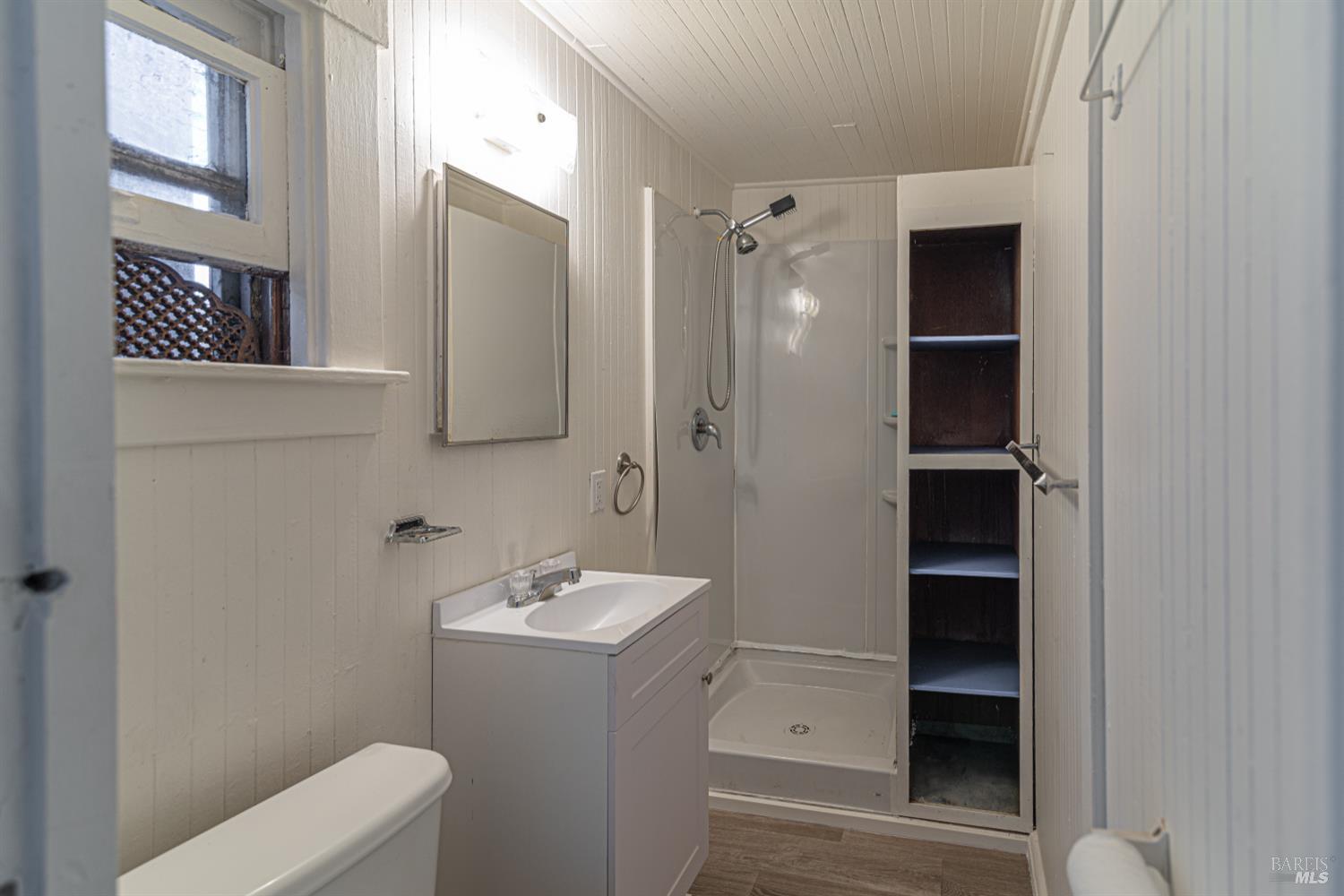 Detail Gallery Image 52 of 54 For 717 Brown St, Santa Rosa,  CA 95404 - 3 Beds | 2 Baths