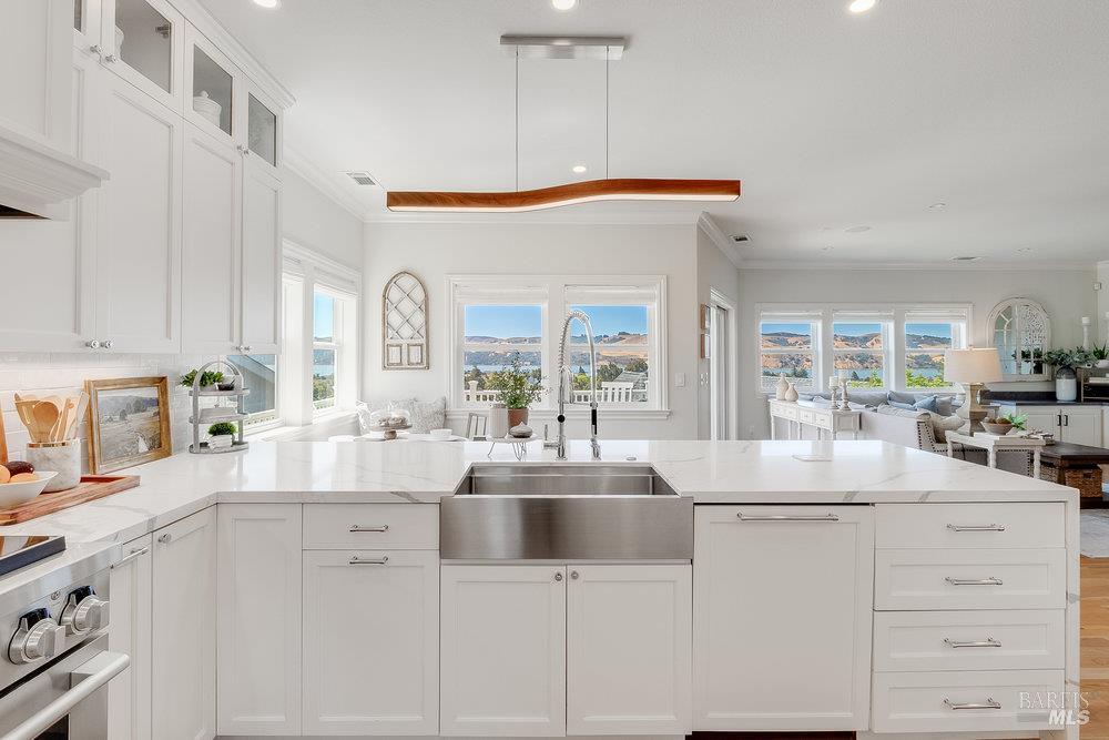 Detail Gallery Image 48 of 99 For 144 W N St, Benicia,  CA 94510 - 6 Beds | 4 Baths