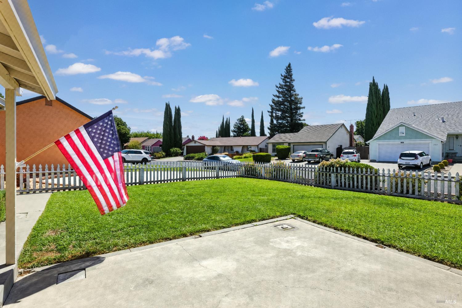 Detail Gallery Image 5 of 50 For 1504 El Morro Ln, Suisun City,  CA 94585 - 3 Beds | 2 Baths