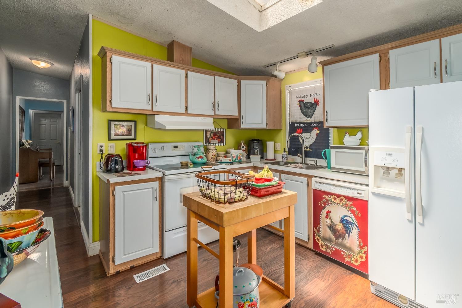 Detail Gallery Image 15 of 30 For 5025 Wintun Way, Kelseyville,  CA 95451 - 3 Beds | 2 Baths