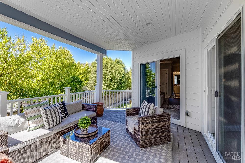 Detail Gallery Image 24 of 99 For 144 W N St, Benicia,  CA 94510 - 6 Beds | 4 Baths