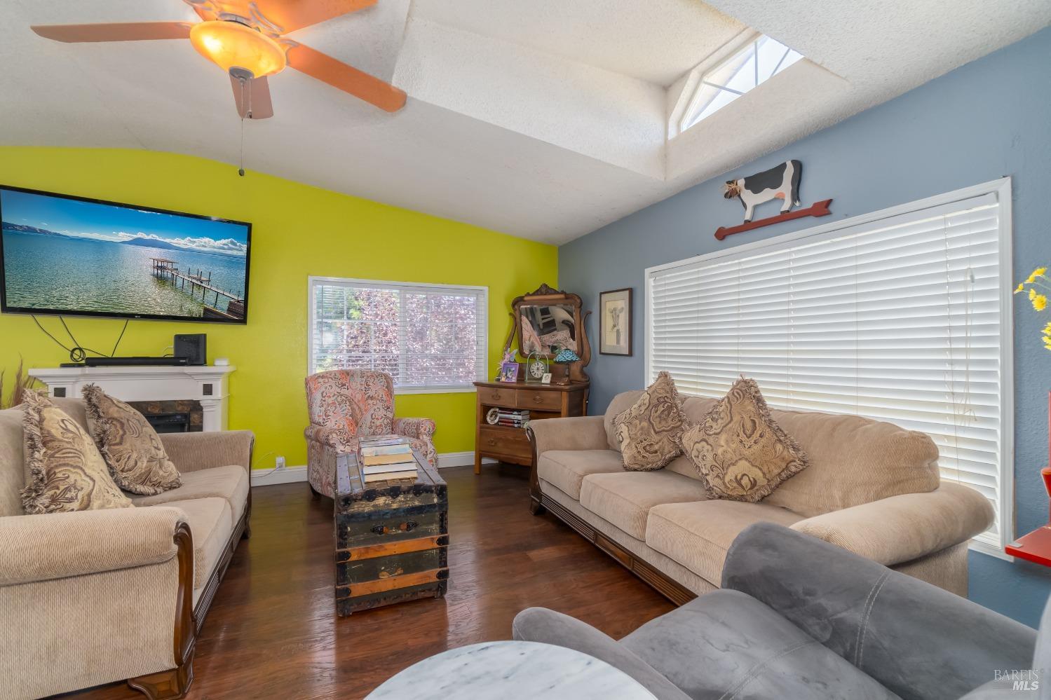 Detail Gallery Image 10 of 30 For 5025 Wintun Way, Kelseyville,  CA 95451 - 3 Beds | 2 Baths