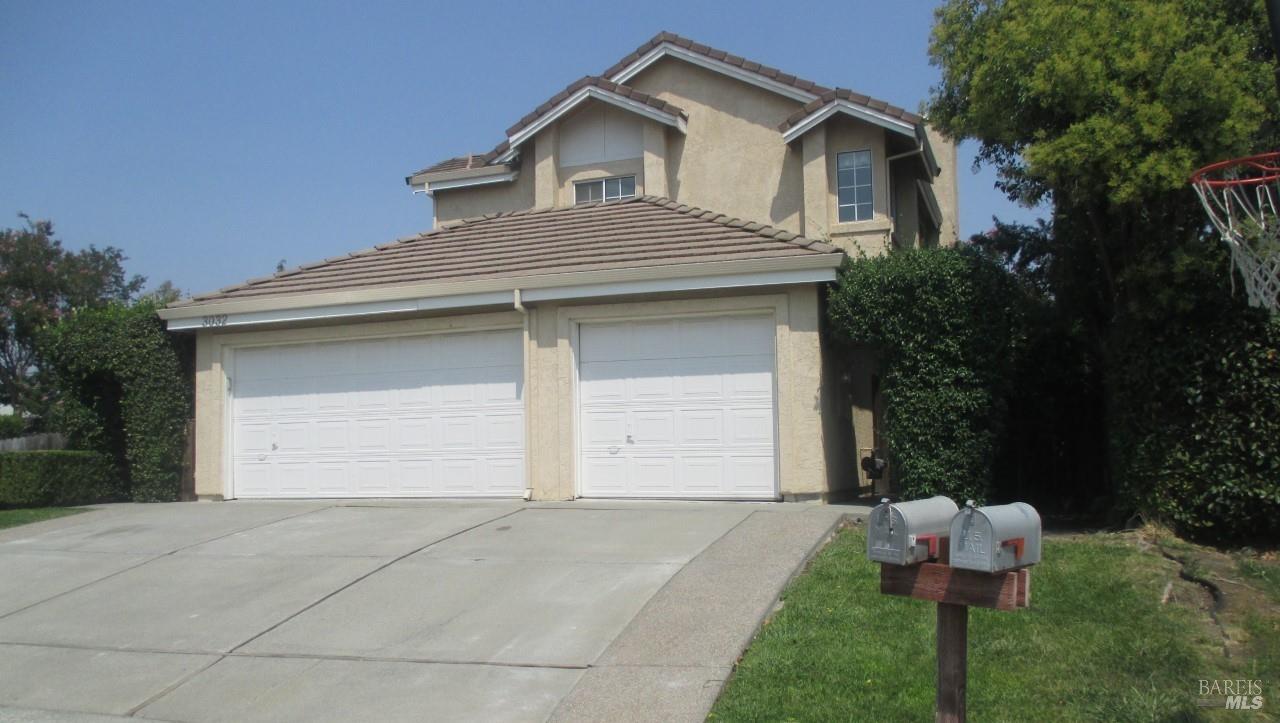 Detail Gallery Image 1 of 22 For 3032 Teak Ct, Fairfield,  CA 94533 - 4 Beds | 3 Baths