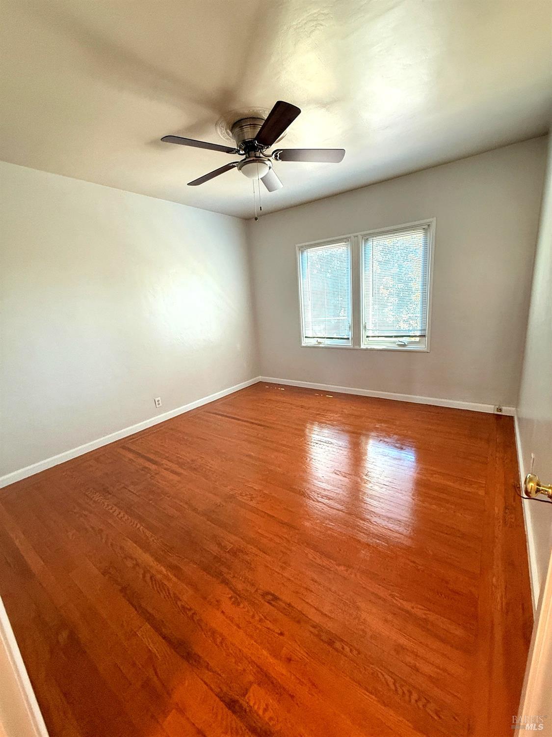 Detail Gallery Image 5 of 40 For 28 D St, Vallejo,  CA 94590 - 2 Beds | 1 Baths