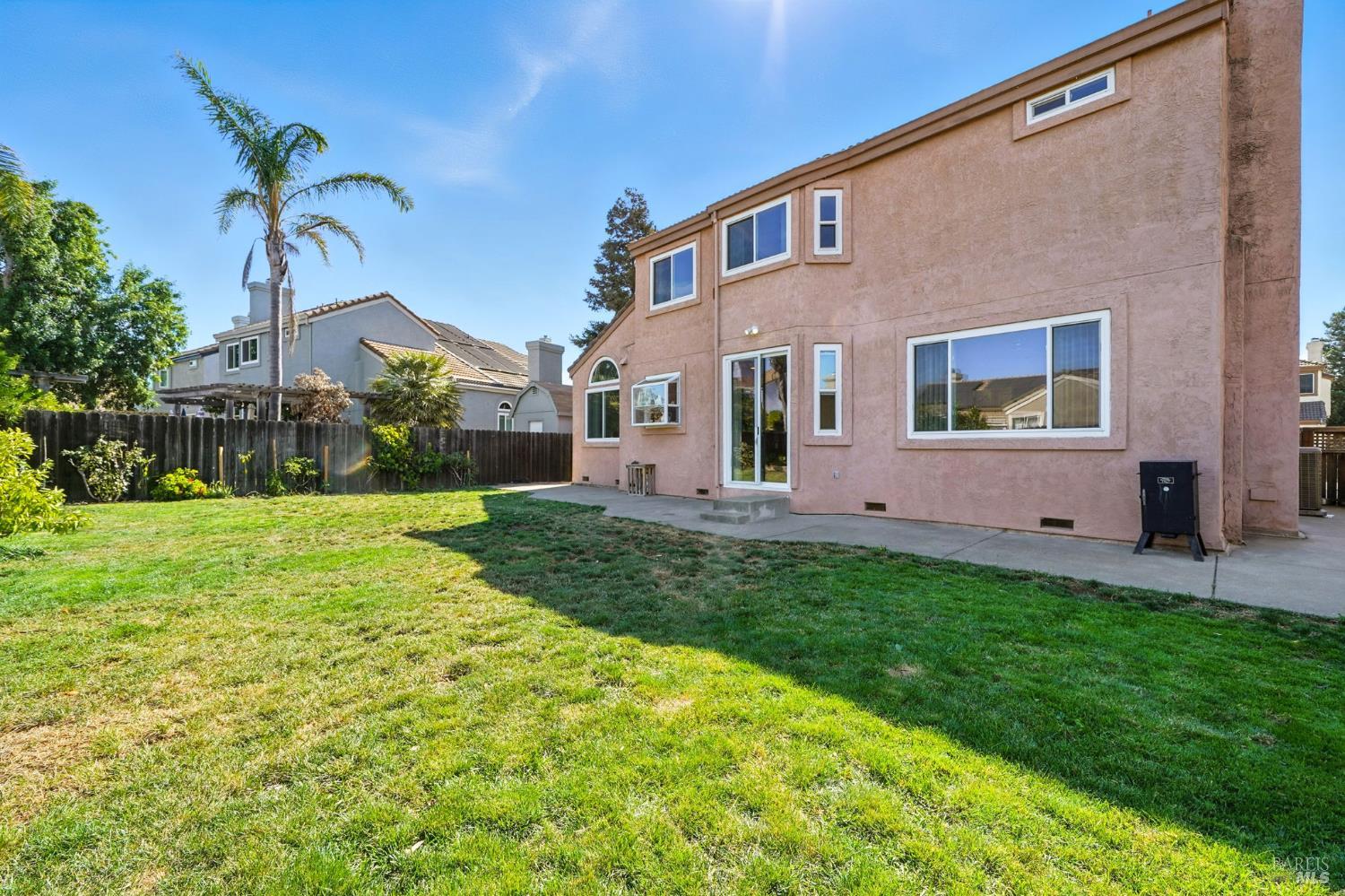Detail Gallery Image 28 of 28 For 330 Engell Ct, Suisun City,  CA 94585 - 3 Beds | 2/1 Baths