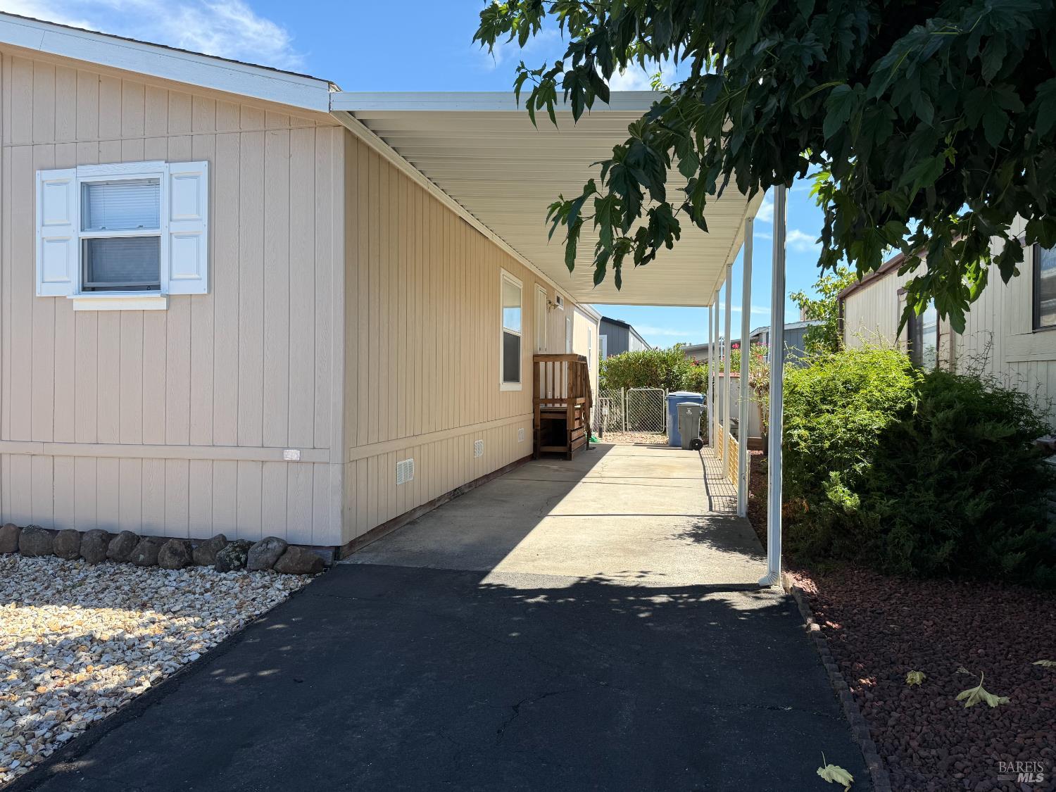 Detail Gallery Image 2 of 5 For 442 442 El Portal Dr, Santa Rosa,  CA 95407 - 2 Beds | 2 Baths