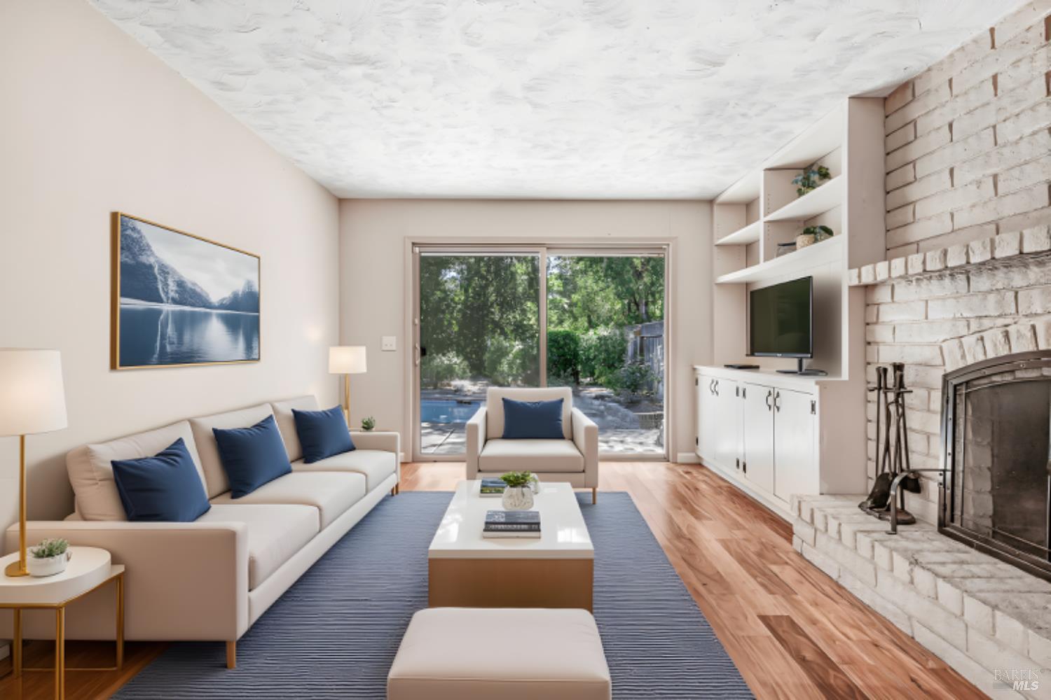 Detail Gallery Image 6 of 51 For 2880 Creekside Rd, Santa Rosa,  CA 95405 - 3 Beds | 2/1 Baths