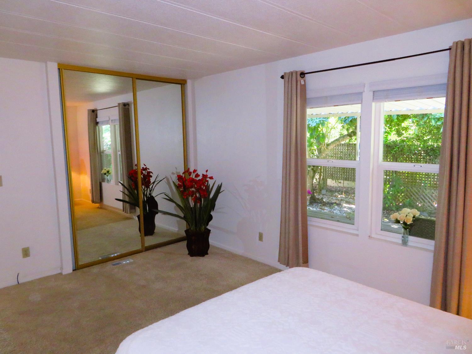 Detail Gallery Image 12 of 21 For 1945 Piner Rd 105, Santa Rosa,  CA 95403 - 2 Beds | 2 Baths