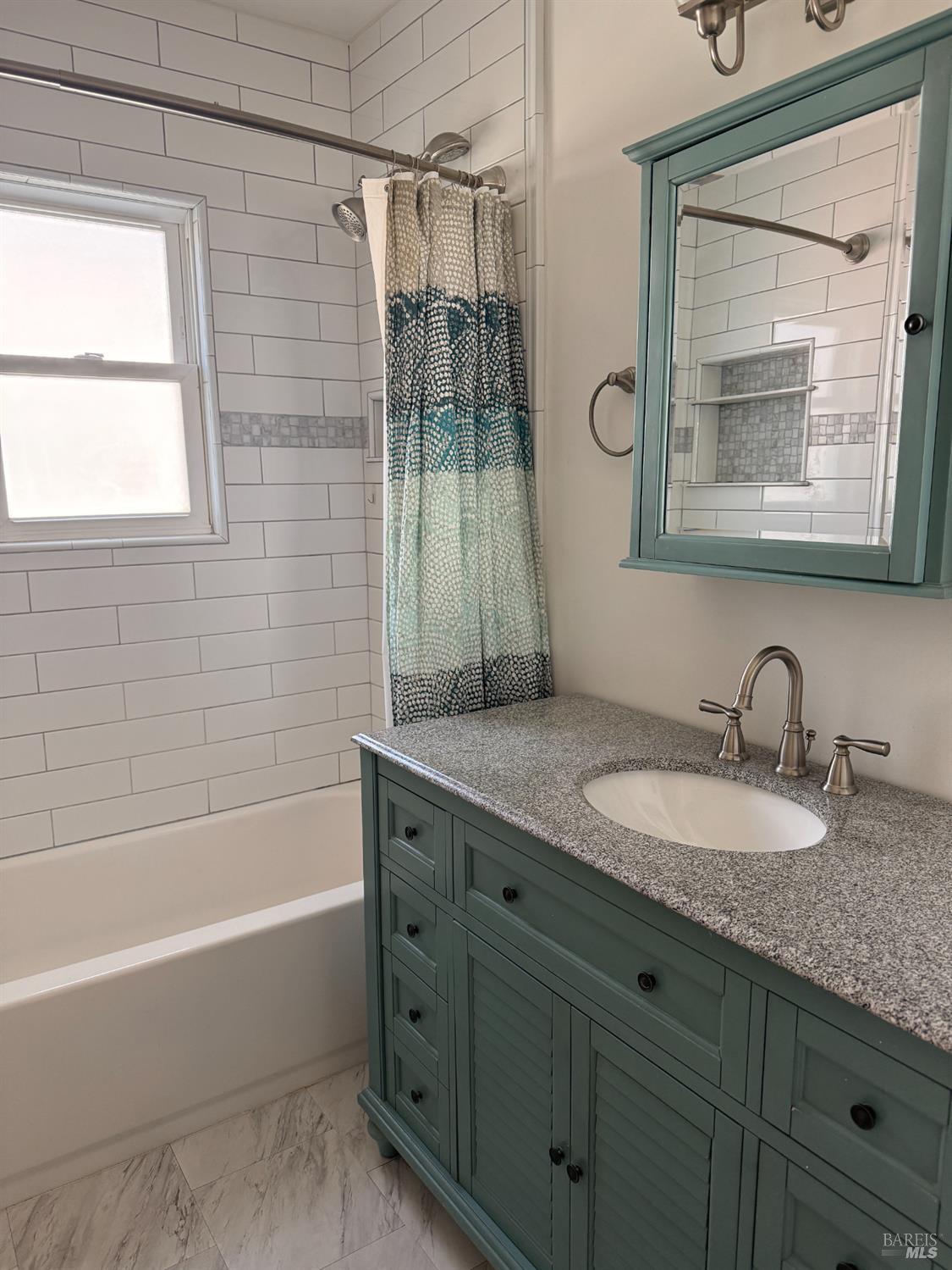 Detail Gallery Image 39 of 40 For 28 D St, Vallejo,  CA 94590 - 2 Beds | 1 Baths