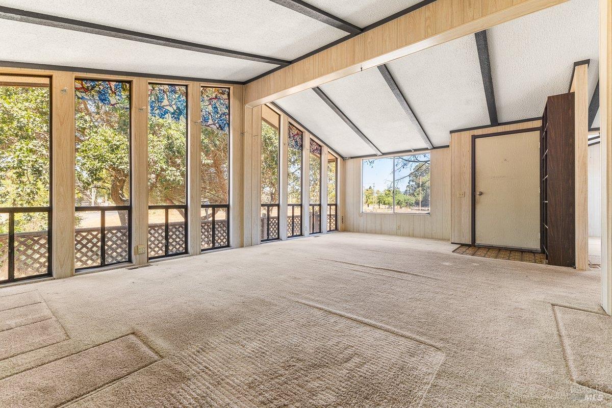 Detail Gallery Image 21 of 67 For 300 W Railroad Ave, Cotati,  CA 94931 - 3 Beds | 3 Baths