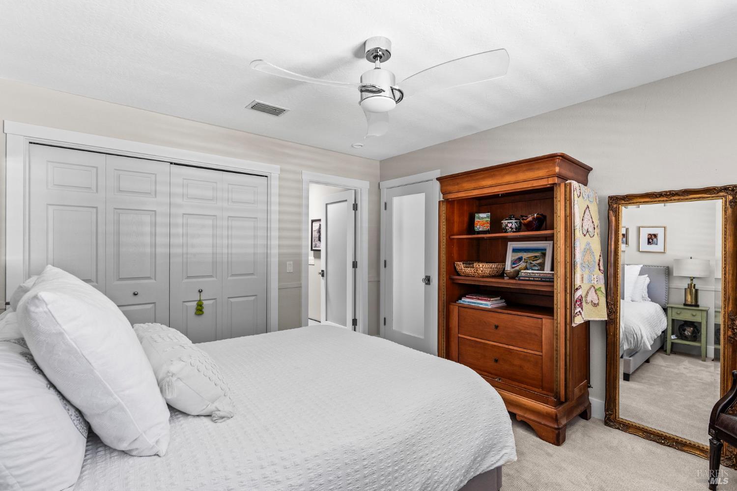 Detail Gallery Image 12 of 28 For 135 Vineyard Cir, Yountville,  CA 94599 - 2 Beds | 2 Baths