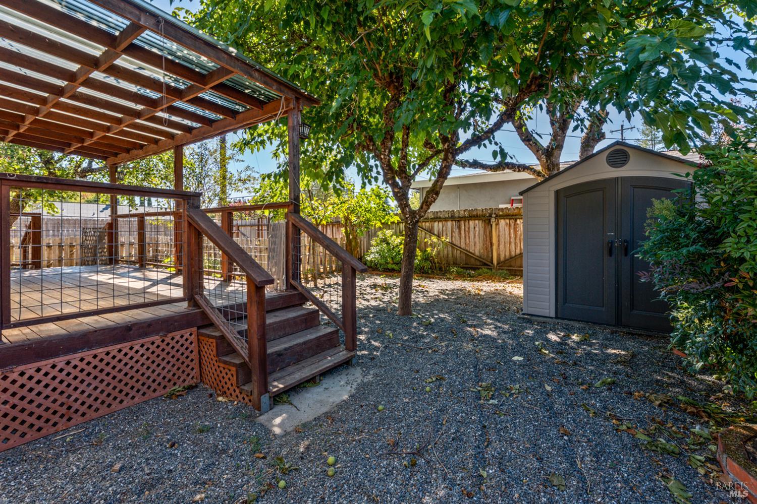 Detail Gallery Image 21 of 25 For 611 Hawthorne Ln, Willits,  CA 95490 - 2 Beds | 1 Baths