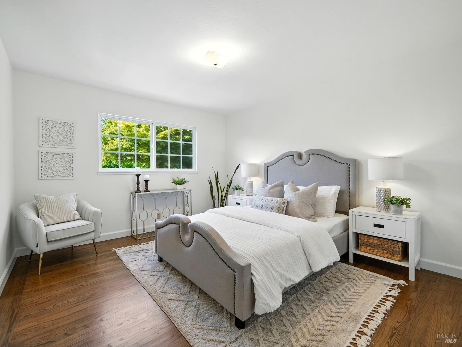 Detail Gallery Image 12 of 40 For 1388 Donna St, Novato,  CA 94947 - 3 Beds | 2 Baths