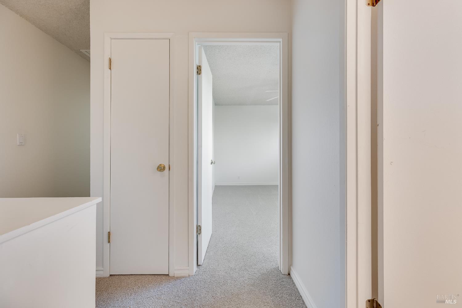 Detail Gallery Image 24 of 62 For 117 Sunset Cir #34,  Benicia,  CA 94510 - 3 Beds | 1/1 Baths