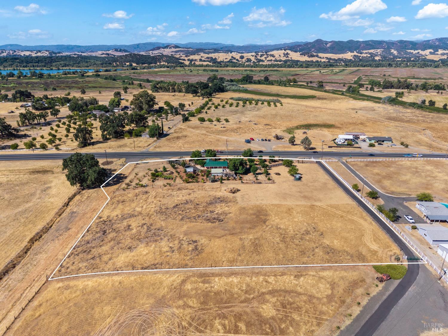 Detail Gallery Image 44 of 47 For 1720 E State Highway 20 Hwy, Upper Lake,  CA 95485 - 3 Beds | 1 Baths