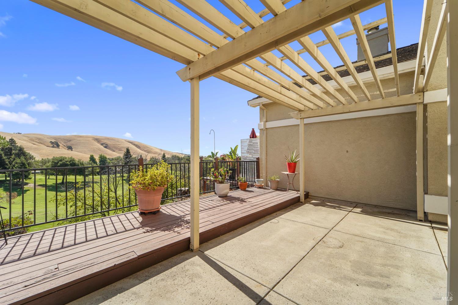 Detail Gallery Image 3 of 47 For 2900 Calle De Cordoba Unkn, Fairfield,  CA 94534 - 3 Beds | 2/1 Baths