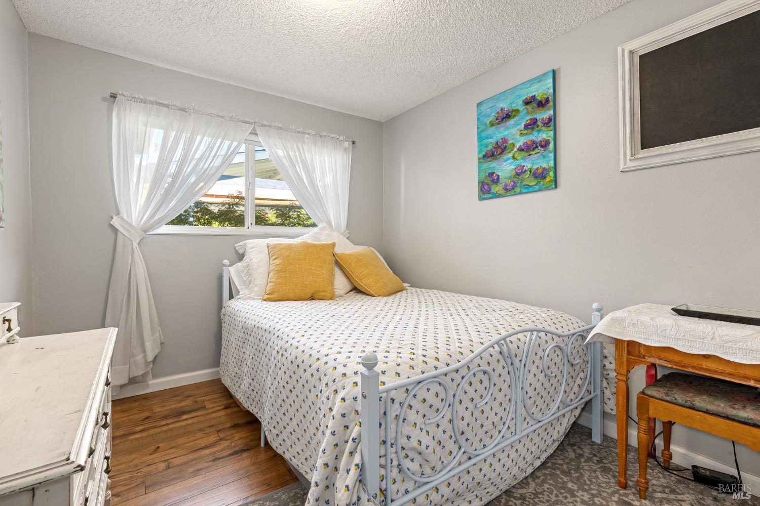 Detail Gallery Image 16 of 33 For 131 Hartford Ave, Vacaville,  CA 95687 - 4 Beds | 2 Baths