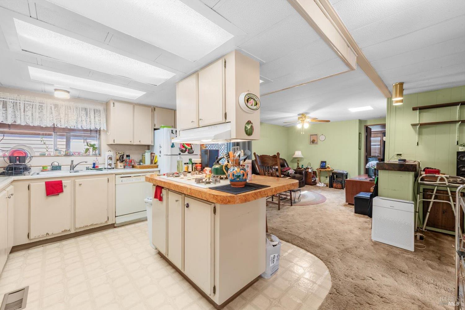 Detail Gallery Image 20 of 45 For 30 Constance Dr, Vallejo,  CA 94590 - 2 Beds | 2 Baths
