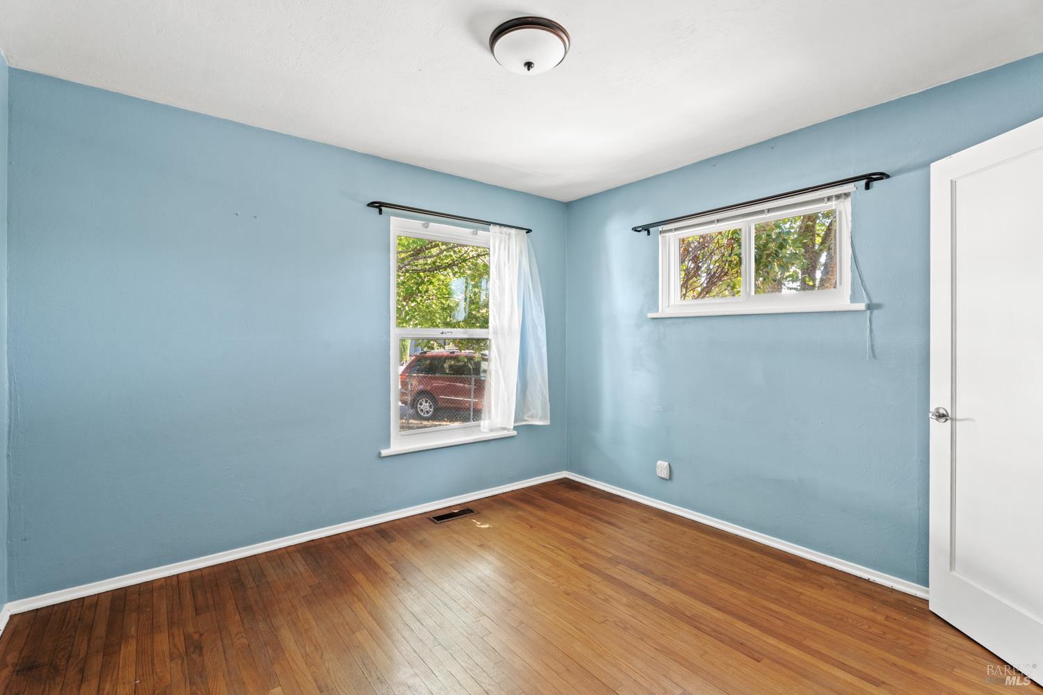 Detail Gallery Image 17 of 25 For 611 Hawthorne Ln, Willits,  CA 95490 - 2 Beds | 1 Baths